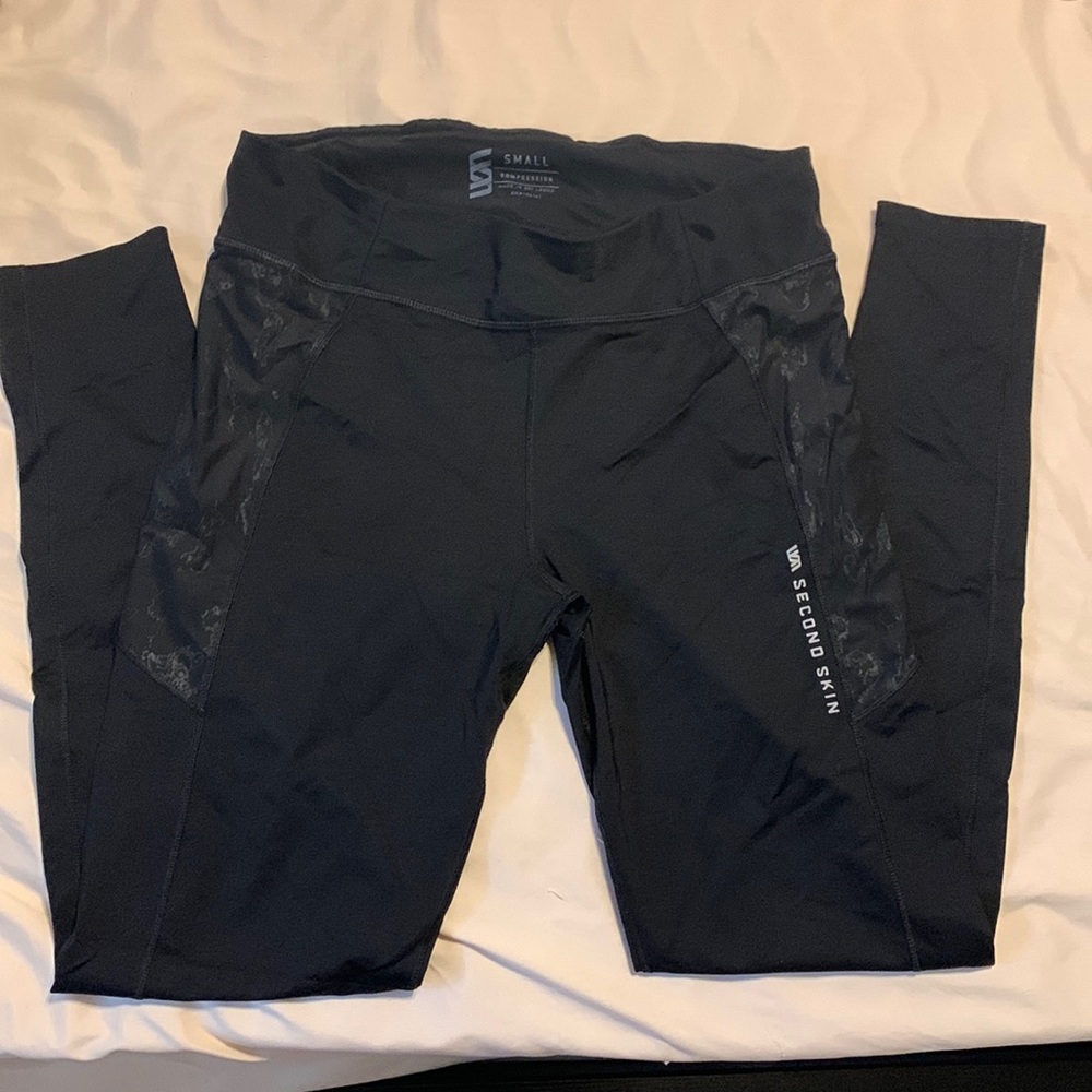 Second skin compression leggings